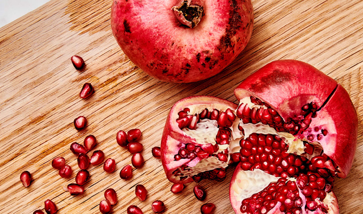 take care of lungs amid rising pollution include these 10 superfoods in your diet,Health,healthy living,health news in hindi,healthy living