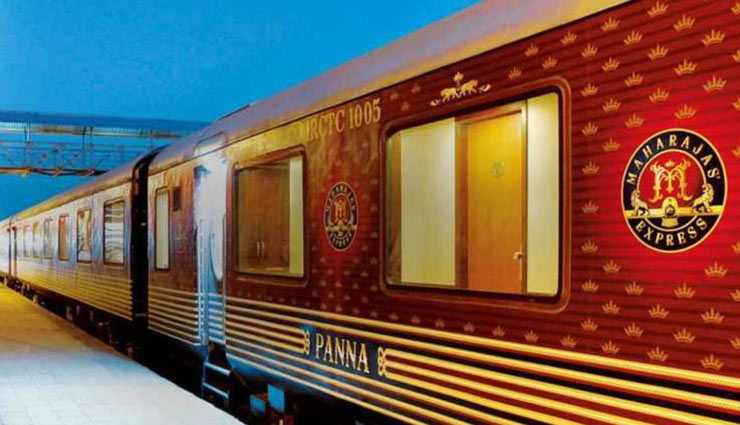 most luxurious trains in india,trains in india,maharajas express,the palace on wheels,the golden chariot,royal rajasthan on wheels,deccan odyssey