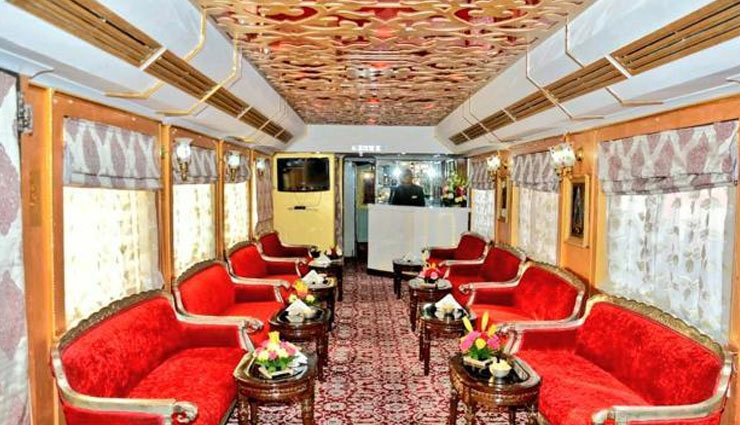most luxurious trains in india,trains in india,maharajas express,the palace on wheels,the golden chariot,royal rajasthan on wheels,deccan odyssey
