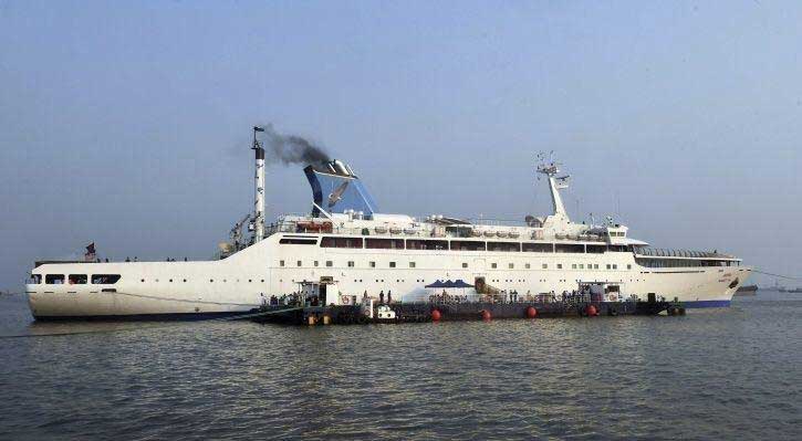 luxury cruise lines,cruise lines of india,angriya,nefertiti,oberoi motor vessel vrinda cruise,mv harshavardhana,mv mahabaahu