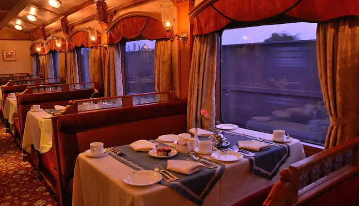 luxury train journeys,luxury train journeys in india,trains in india,india,palace on wheels,maharajas express,deccan odyssey,the golden chariot