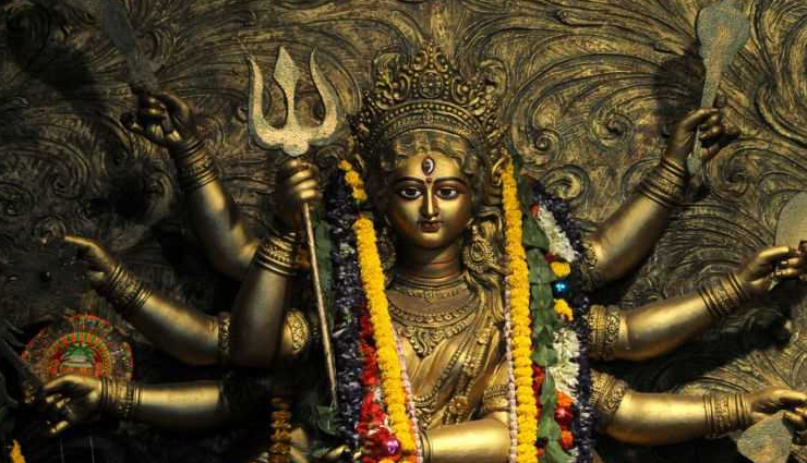 नवरात्रि में करना चाहते हैं मातारानी के दर्शन, पहुंचे देश के इन प्रसिद्द दुर्गा मंदिर 