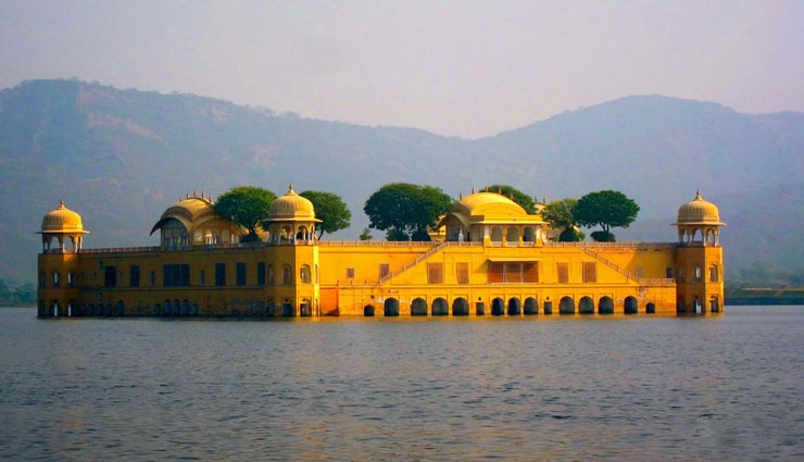 रेगिस्तान के अलावा झीलों के लिए भी प्रसिद्द है राजस्थान, जानें यहाँ की खूबसूरती के बारे में