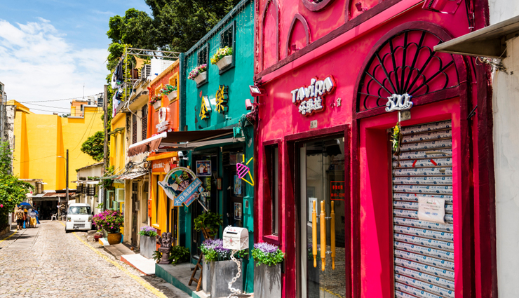 macau,china,places to visit in macau,tourist attraction in macau,senado square,macau tower,a ma temple,hac sa beach,taipa village,macau wine museum,holy house of mercy,monte fort