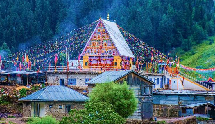 spiritual temples in jammu and kashmir,temples with unique architecture in jammu and kashmir,top temples to visit in jammu and kashmir,ancient temples in jammu and kashmir,jammu and kashmir temple tourism,holy pilgrimage sites in jammu and kashmir,sacred temples in north india,experience culture and spirituality at jammu and kashmir temples,best temples to explore in jammu and kashmir,jammu and kashmir,temples,north india,spiritual places,scenery,culture,temple architecture,amarnath cave,pahalgam,amarnath temple,shiva linga,ice,lord shiva,goddess parvati,vaishno devi temple,katra,trikuta hill,goddess durga,pilgrimage,navratri festival,raghunath temple,lord ram,mughal architecture,kheer bhawani mata mandir,kheer bhawani mata,holy spring,machaol mata mandir,machail mata,chenab river,chhadi yatra,martand sun temple,lalitaditya muktapida,sun temple,grandest temples,ruins,pillars,carvings,sculptures