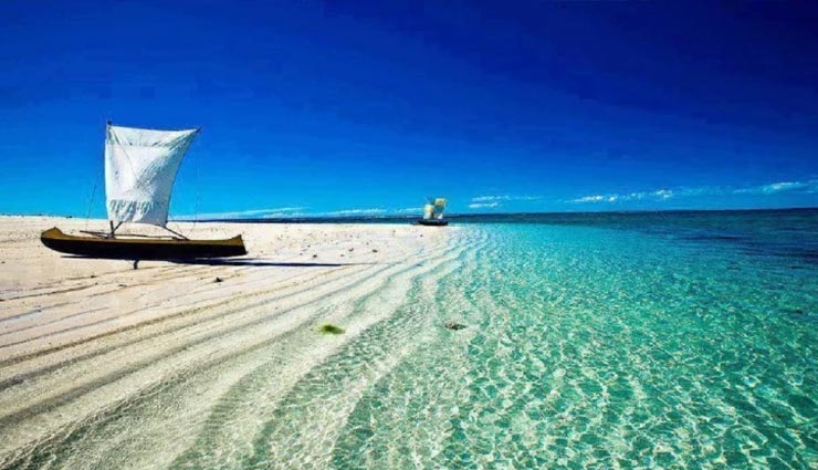 इस देश में सभी पहनते हैं एक समान कपडे, जानिए इससे जुड़ी रोचक बातें weird news,interesting facts,fourth largest island,madagascar