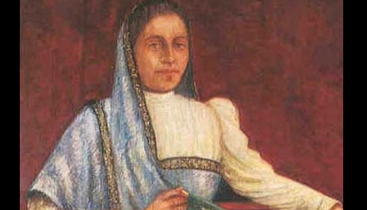 women freedom fighters,best women freedom fighters,rani lakshmibai,madam bhikaiji cama,kasturba gandhi,kamala nehru,usha mehta savitribai phule