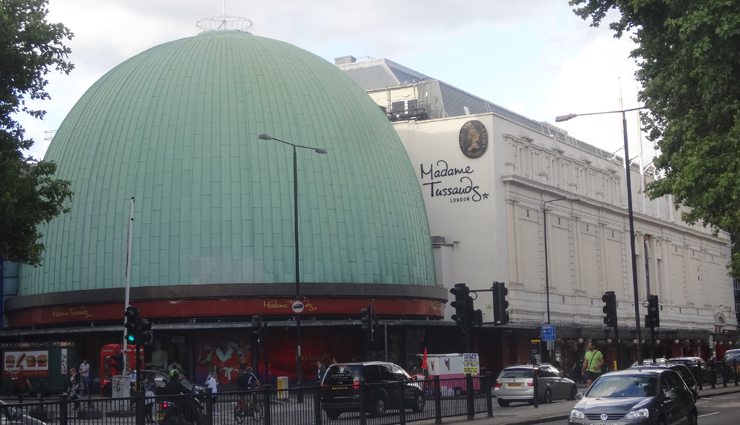 london,london travel,tourist places in london,london travel,iconic ferris wheel,tower of london,british museum,madame tussauds london,royal observatory,westminster abbey,travel,travel guide,holidays in london