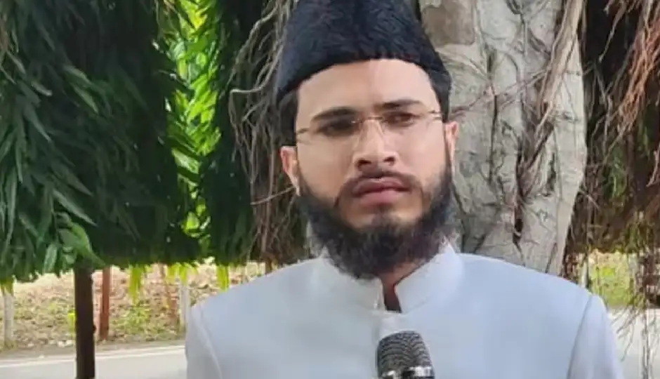 'मदरसों में राष्ट्रवाद और आधुनिक शिक्षा दोनों जरूरी', कारी अबरार जमाल ने पूरे देश में UCC लागू करने की वकालत