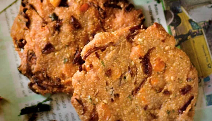 bangalore food guide,best bangalore delicacies,famous dishes in bangalore,traditional bangalore food,bangalore culinary tour,must-try bangalore dishes,bangalore food specialties,bangalore street food,iconic bangalore cuisine,holige bangalore,thatte idli bangalore,benne masala dosa bangalore,puliyogare rice bangalore,mysore pak bangalore,dal obbattu bangalore,shawarma bangalore,mangalorean fish curry bangalore,ragi mudde bangalore,maddur vada bangalore,mutton pulao bangalore,mangalore buns bangalore,bangalore food experiences,bangalore local food,popular foods in bangalore