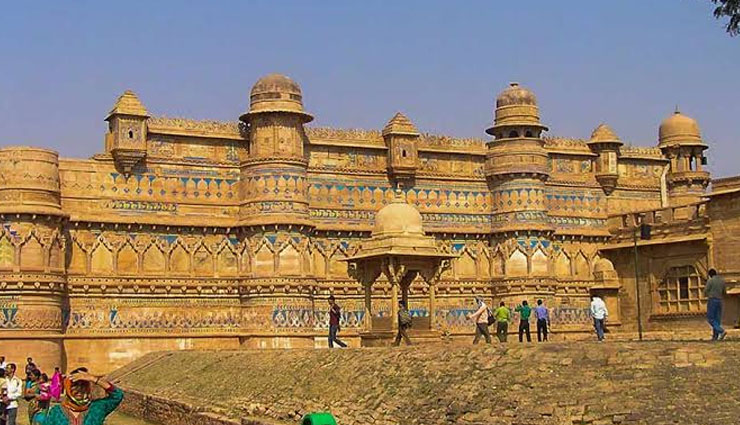 madhya pradesh,least explored places of madhya pradesh,pitambara peeth,narwar fort,asirgarh fort,chauragarh mandir