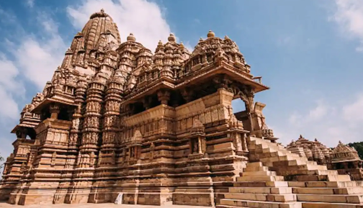 madhya pradesh,places to visit in madhya pradesh,khajuraho temples,sanchi stupa,orchha,bhopal,kanha national park,bhedaghat