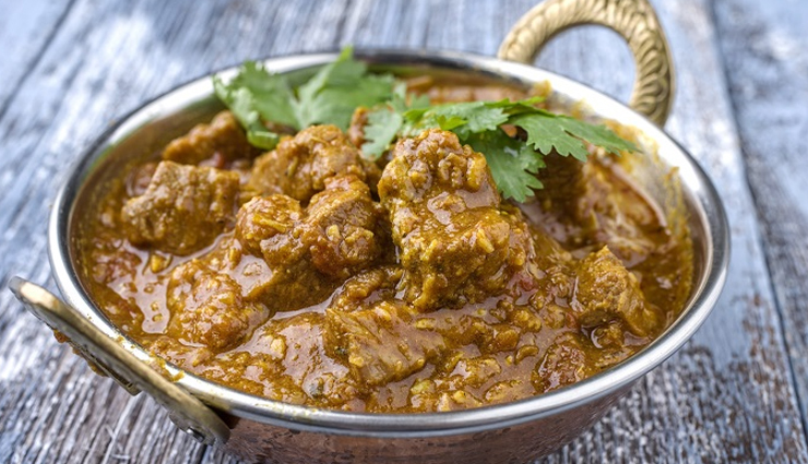 local dishes to try in madhya pradesh,madhya pradesh,daal bafla,poha,bhopali gosht korma,seekh kebabs,palak puri,malpua