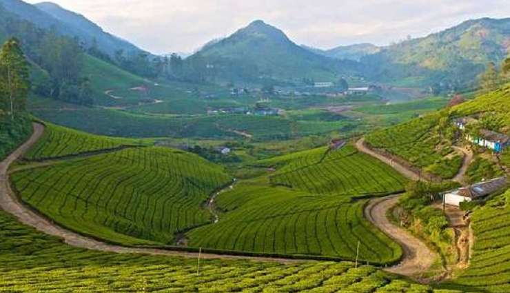 sightseeing in madurai,madurai,meenakshi temple,vaigai dam,alagar kovil,meghamalai,samanar hills,mariamman teppakulam