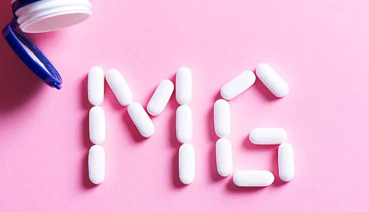 beauty regime ingredients,skincare essentials,natural skincare ingredients,wellness in skincare,adaptogens for skin,aromatherapy skincare,stress-relief skincare,mood-enhancing beauty products,skincare routine tips,holistic skincare ingredients