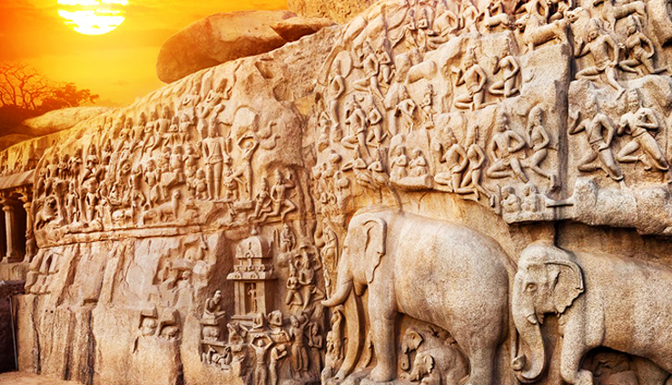 mahabalipuram,tourist attraction in mahabalipuram,places to visit in mahabalipuram,the pancha rathas,the shore temple,arjunas penance,varaha cave temple