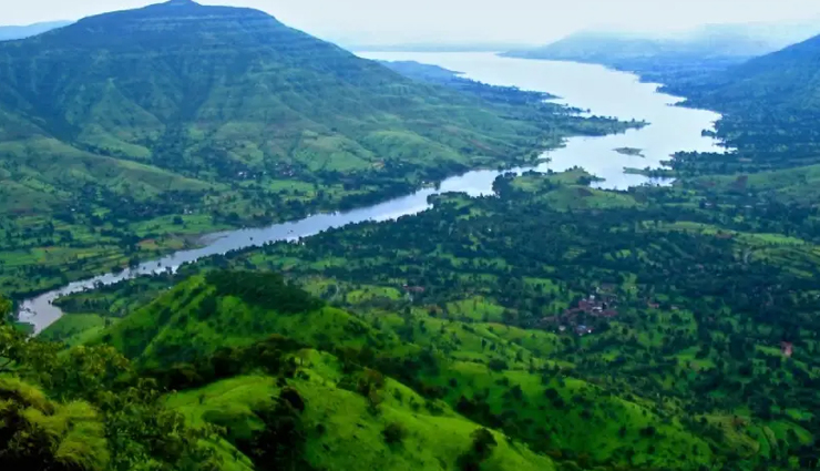 maharashtra,places to visit in maharashtra,ajanta & ellora caves,mahabaleshwar,mumbai,lonavala,shirdi