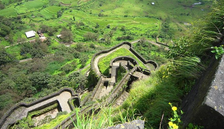 maharashtra,places to visit in maharashtra,ajanta & ellora caves,mahabaleshwar,mumbai,lonavala,shirdi