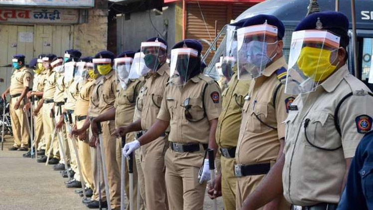 महाराष्ट्र / कोरोना से 3 और पुलिसकर्मियों की हुई मौत, अब तक 85 की जा चुकी है जान