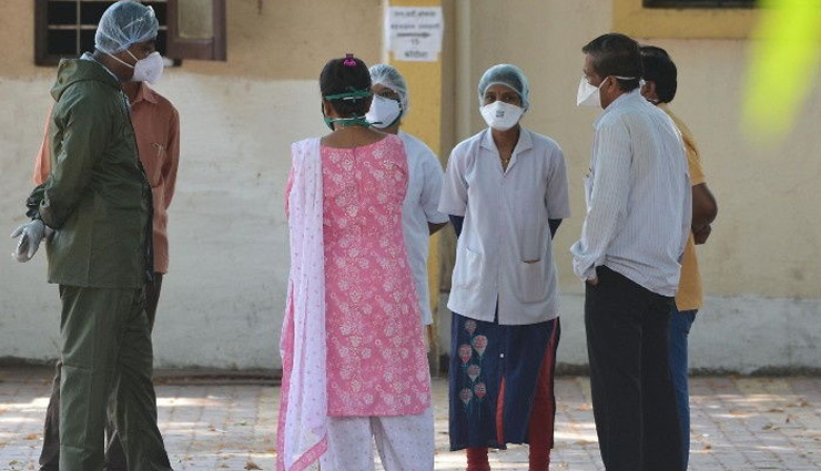महाराष्ट्र / राज्य में 82,968 संक्रमित; आज सामने आए 2739 नए केस, 120 लोगों की हुई मौत 