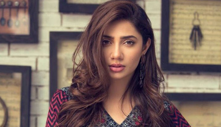 अनुच्छेद 370 हटने पर पाक अभिनेत्री माहिरा खान ने कहा - 'कश्मीर एक बार फिर खुली जेल की तरह'