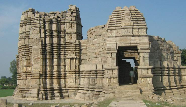 अपने शानदार इतिहास के लिए प्रसिद्ध है महोबा, जानें इसके बारे में