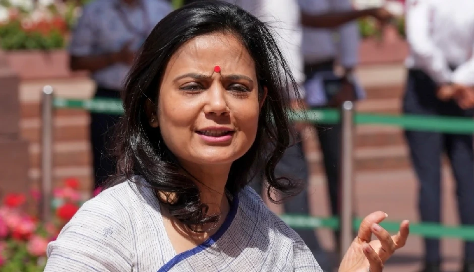 अमित शाह का सिर काटकर टेबल पर रख देना चाहिए…, महुआ मोइत्रा का विवादित बयान