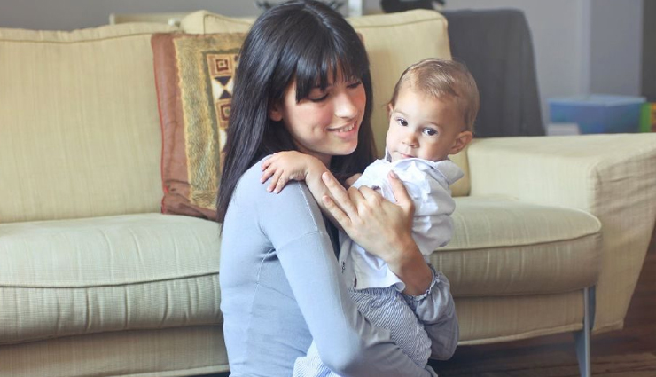 working woman,how working woman take care of her child,child care tips,working woman tips,relationship,relationship tips