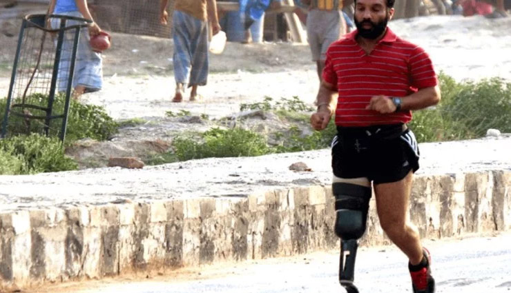 कारगिल विजय दिवस: 'मरने' के बाद जी उठा था कारगिल का यह योद्धा, बना लाखों लोगों की प्रेरणा indian army,kargil war hero major dp singh,about kargil vijay diwas,article on kargil vijay diwas,capt vikram batra,captain vikram batra,date of kargil vijay diwas,how to celebrate kargil vijay diwas,kargil day,kargil diwas,kargil diwas 2019,kargil diwas date,kargil diwas day,kargil diwas images,kargil diwas in hindi