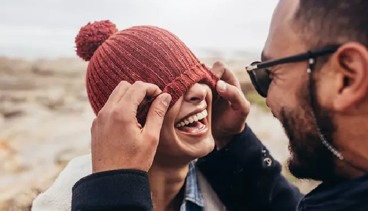 how to be funny around guys,girls with sense of humor,impressing guys with humor,charming personality tips,attractive traits in girls,make guys laugh,witty girls tips,funny girl advice,humor in relationships,how to joke with men