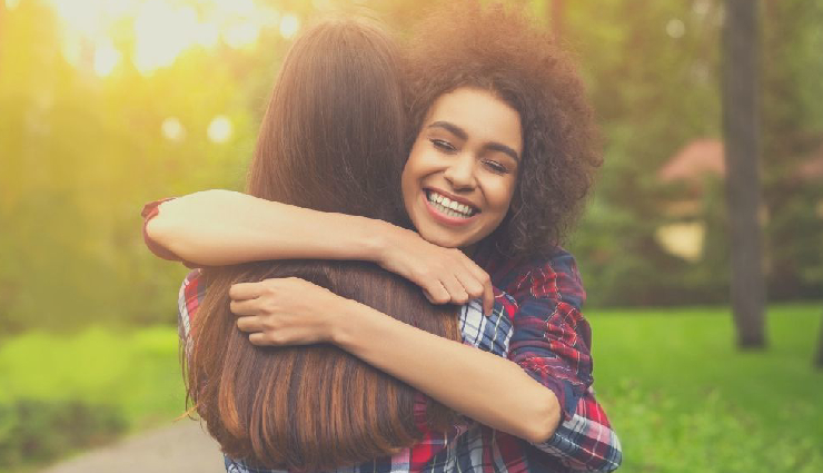 12 Ways To Help You Make Someone Happy