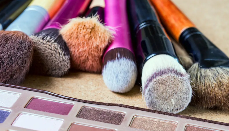 makeup kit,tips to clean makeup kit,makeup kit clean tips,makeup tips,beauty tips