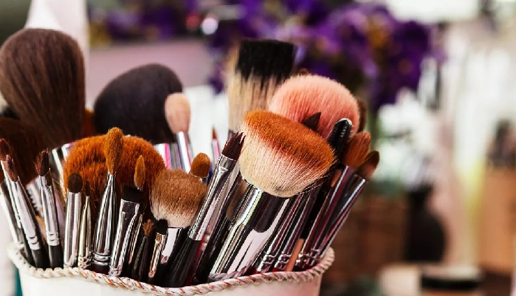8 Best Make Up Secrets Shared By Make Up Artists