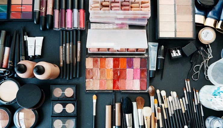 makeup tips,makeup tips in hindi,use of makeup products
