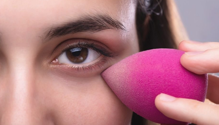 स्किन इंफेक्शन का कारण बन सकती हैं मेकअप से जुड़ी ये गलतियां, ना करें नजरअंदाज skin infection,makeup mistakes,makeup mistakes causes skin infection,skin care tips,skin care