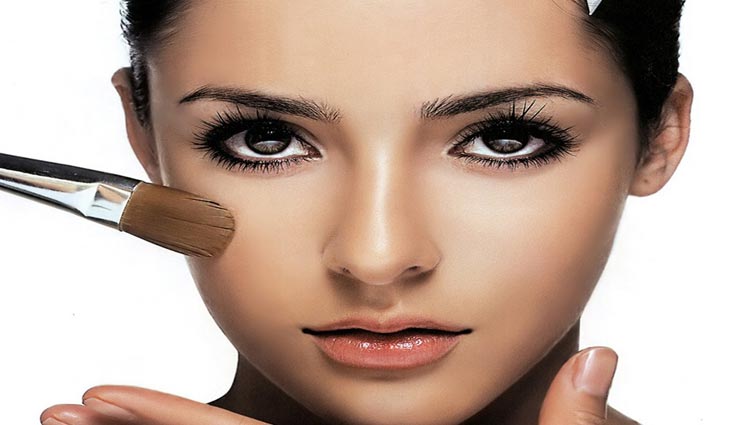 जरूर पता होने चाहिए ये इंस्टेंट मेकअप टिप्स, वर्किंग गर्ल्स के लिए बहुत फायदेमंद