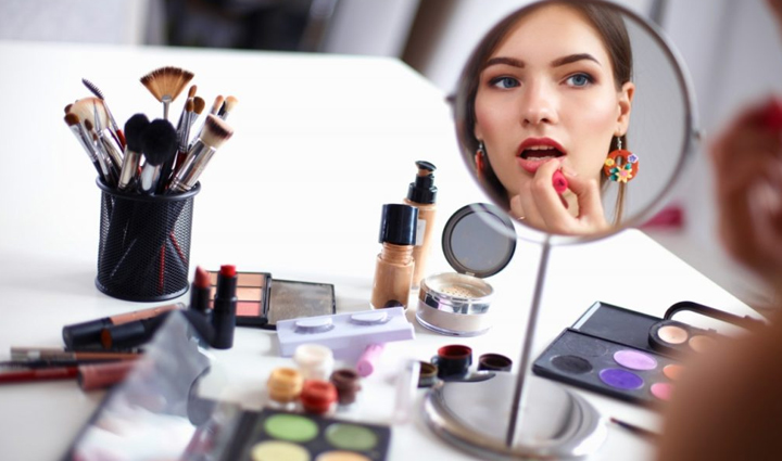 make-up mistakes can spoil your look learn and avoid them,beauty tips,beauty hacks