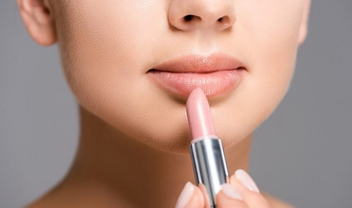 make-up needs change with age women over 40 try these tips,beauty tips,beauty hacks