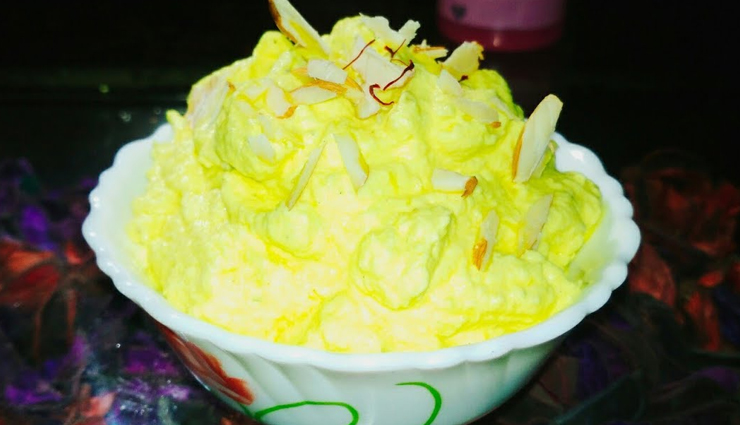 famous foods of uttar pradesh,traditional uttar pradesh cuisine,popular dishes from uttar pradesh,authentic uttar pradesh recipes,iconic food from uttar pradesh,culinary delights of uttar pradesh,uttar pradesh food culture,must-try dishes from uttar pradesh,traditional sweets of uttar pradesh,famous street food of uttar pradesh