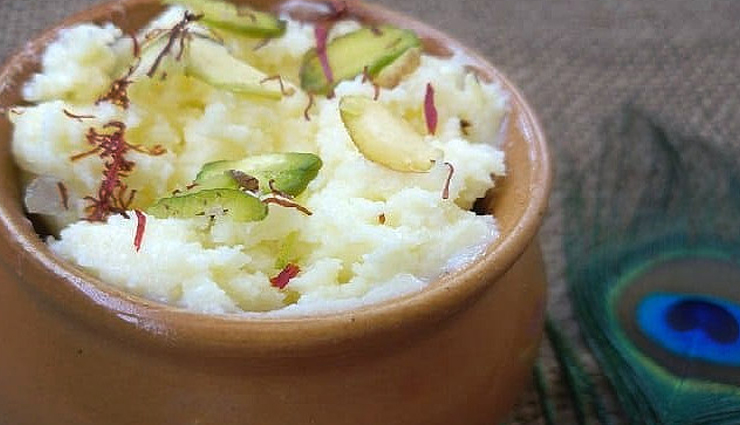 राधा-कृष्ण के कारण विश्व पर्यटन में अलग पहचान है मथुरा की, मंदिरों-घाटों के साथ ही लोकप्रिय है लजीज व्यंजन mathura tourist attractions,best places to visit in mathura,top tourist spots in mathura,explore mathura famous landmarks,must-see places in mathura,tourist destinations in mathura,mathura sightseeing guide,historical sites in mathura,cultural attractions in mathura
things to do in mathura for tourists