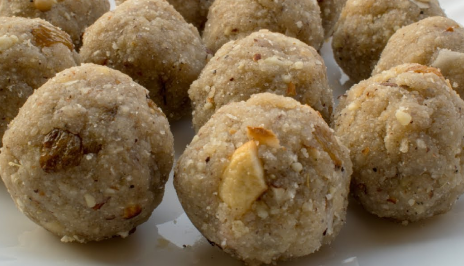 मखाना लड्डू : व्रत के लिए है एक बेहतरीन विकल्प और किसी सौगात से नहीं होते कम #Recipe