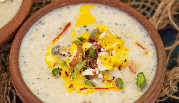 makhana dessert recipes,makhana kheer recipe,makhana ladoo recipe,makhana halwa recipe,makhana chocolate bark,makhana phirni recipe,healthy makhana desserts,easy makhana recipes,indian sweets with makhana,makhana sweet dishes