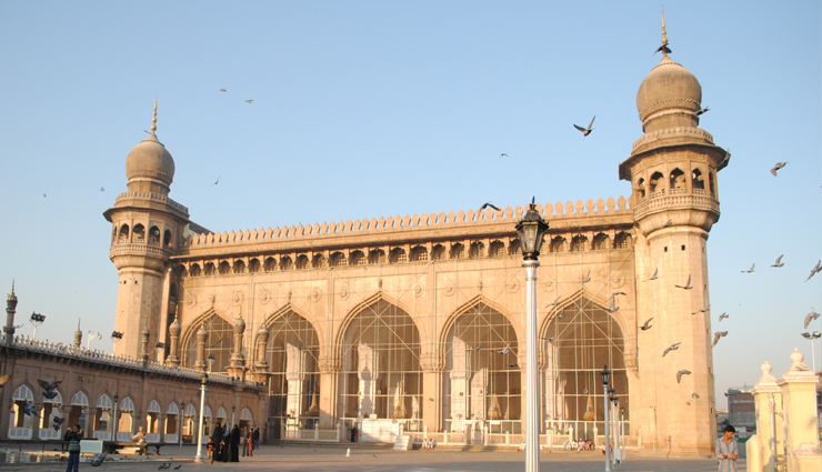 हैदराबाद को कहा जाता हैं ‘मोतियों का शहर’, यहां जाएं तो जरूर करें इन 10 जगहों की सैर tourist places in hyderabad,hyderabad tourism attractions,hyderabad travel guide,best places to visit in hyderabad,telangana tourism highlights,hyderabad city tour,hyderabad sightseeing spots,hyderabad travel tips,telangana holiday destinations,hyderabad vacation guide