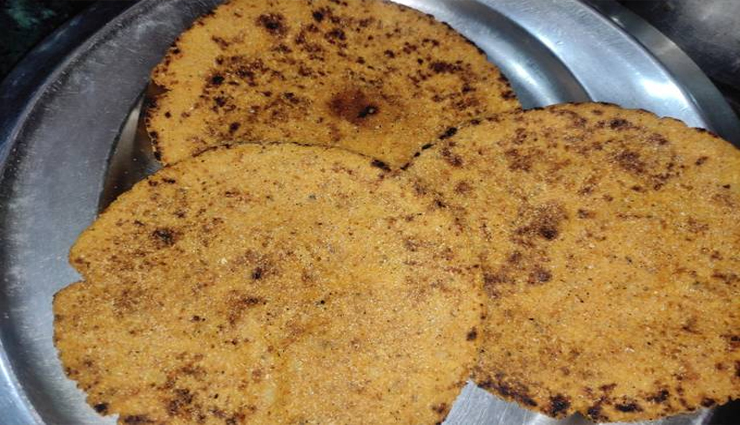 मक्के की रोटी तो खूब खाई होगी अब पराठे का मजा लेकर देखें, नाश्ते के लिए है परफेक्ट #Recipe makke ka paratha,makke ka paratha recipe,makke ka paratha ingredients,makke ka paratha dish,makke ka paratha tasty,makke ka paratha delicious,makke ka paratha breakfast,makke ka paratha children