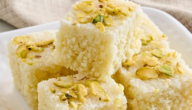 malai barfi recipe,malai barfi for diwali,how to make malai barfi,indian sweets recipe,creamy malai barfi,festive indian dessert,easy malai barfi recipe,homemade malai barfi,diwali sweet recipes,rich milk sweets