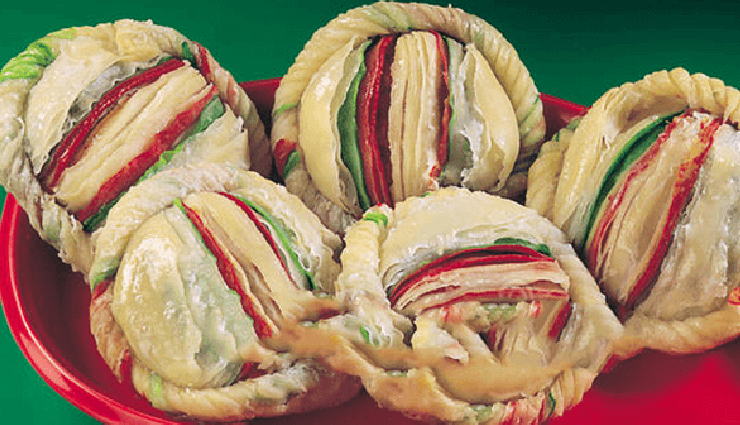 मिठाई खाने को मचल रहा है मन तो फिर हो जाए मलाई खाजा, इसके स्वाद पर हर कोई हो जाता मोहित #Recipe malai khaja recipe,special malai khaja sweet,malai khaja preparation,how to make malai khaja,malai khaja ingredients,delicious malai khaja,malai khaja step-by-step,tasty malai khaja at home,malai khaja filling recipe,easy malai khaja,malai khaja for beginners,malai khaja stuffing,quick malai khaja,best malai khaja recipe,malai khaja with special taste,homemade malai khaja,malai khaja dessert,indian malai khaja,malai khaja sweet dish,malai khaja flavors