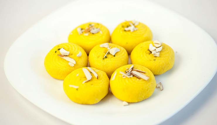malai peda,sweets recipe,malai recipe,peda recipe