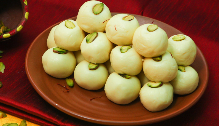 Recipe- Treat Your Guests With Malai Peda
