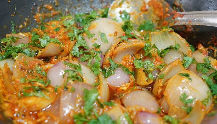 malai pyaj,malai pyaj ki sabji,malai pyaj ki sabji ingredients,malai pyaj ki sabji recipe,onion,malai,malai pyaz,pyaaz