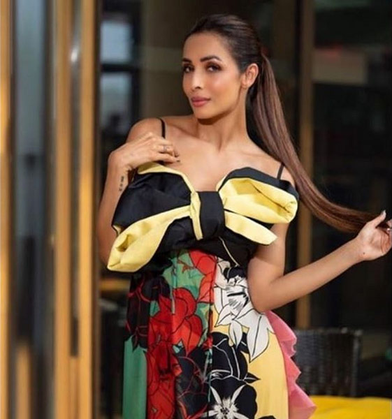 जब प्यार किया तो डरना क्या! India's Got Talent के मंच पर हाथ में हाथ डाले दिखे मलाइका अरोड़ा और अर्जुन कपूर bollywood,arjun kapoor,malaika arora,indias got talent